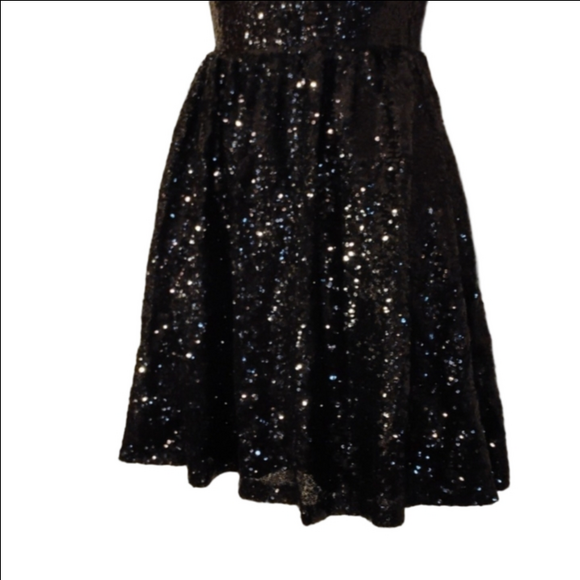 B darlin size 3/4 black sequin Y2K dress .Super sparkly for the holidays. - Picture 3 of 10